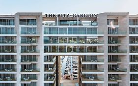 הריץ-קרלטון, הרצליה